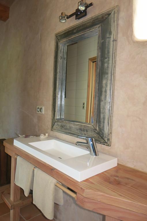 Bed And Breakfast La Fontaine Blanche Melgven 객실 사진