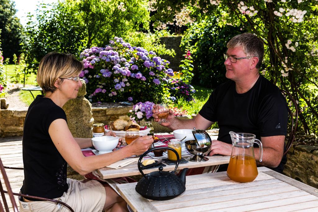 Bed And Breakfast La Fontaine Blanche Melgven 외부 사진