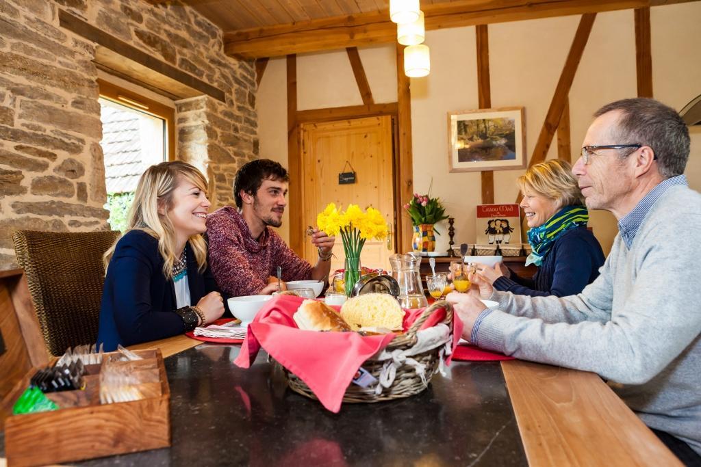 Bed And Breakfast La Fontaine Blanche Melgven 외부 사진